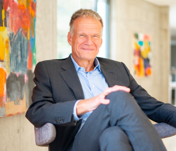 Dr. Andreas Föller